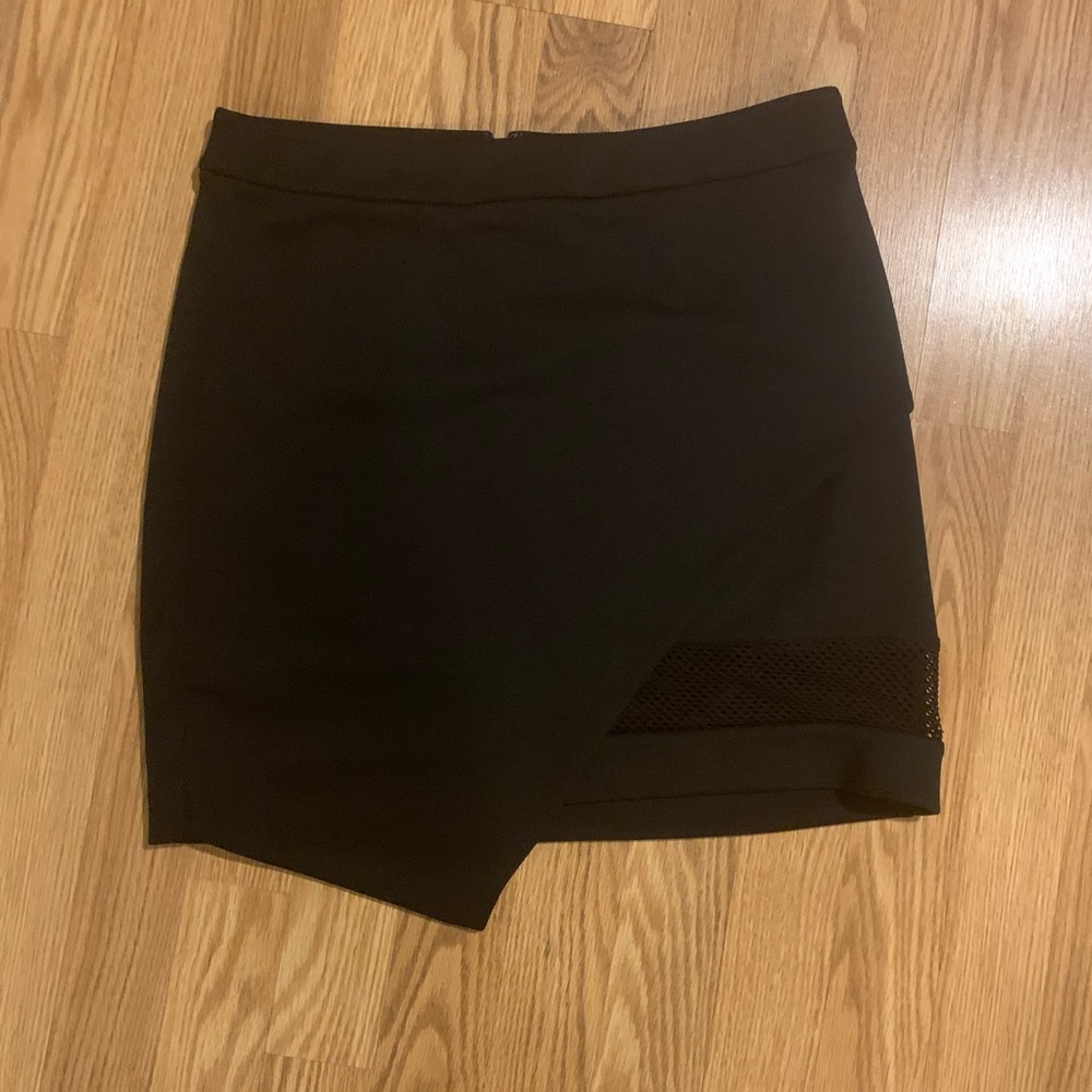 Asymmetrical Mini Skirt - Picture 4 of 8